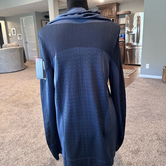 Under Armour Dark Blue Pullover Hoodie - Picture 3 of 5